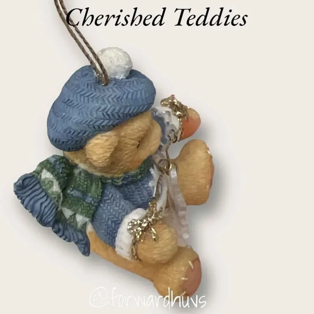Cherished Teddies Bear With Dangling Snowflakes 1997 Ornament #272175